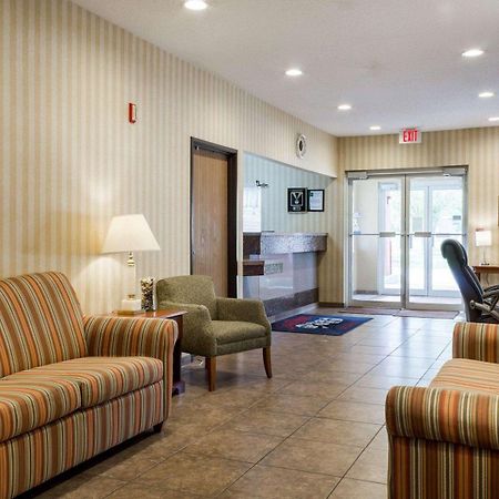 Quality Inn Brookings-University Екстериор снимка