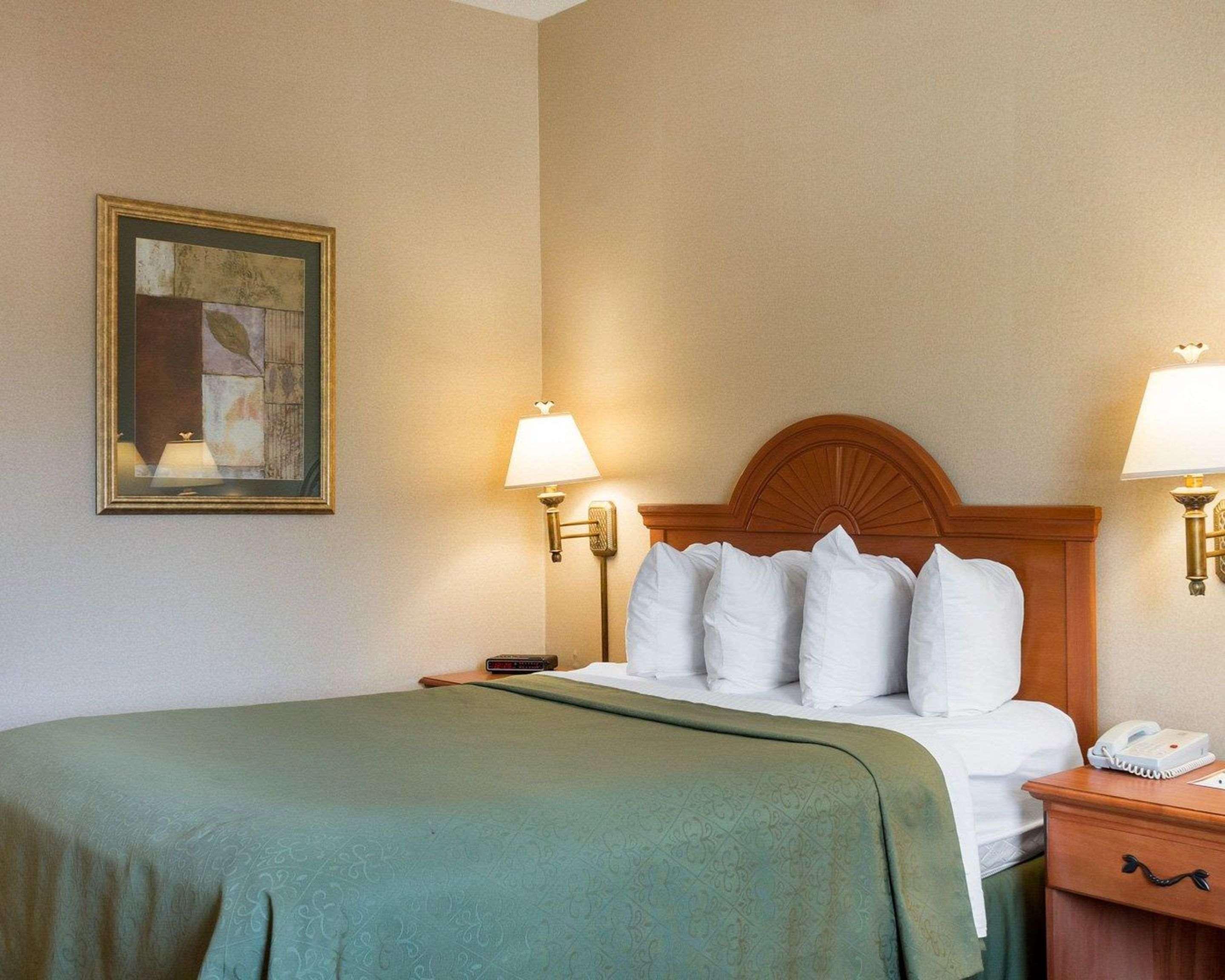Quality Inn Brookings-University Екстериор снимка