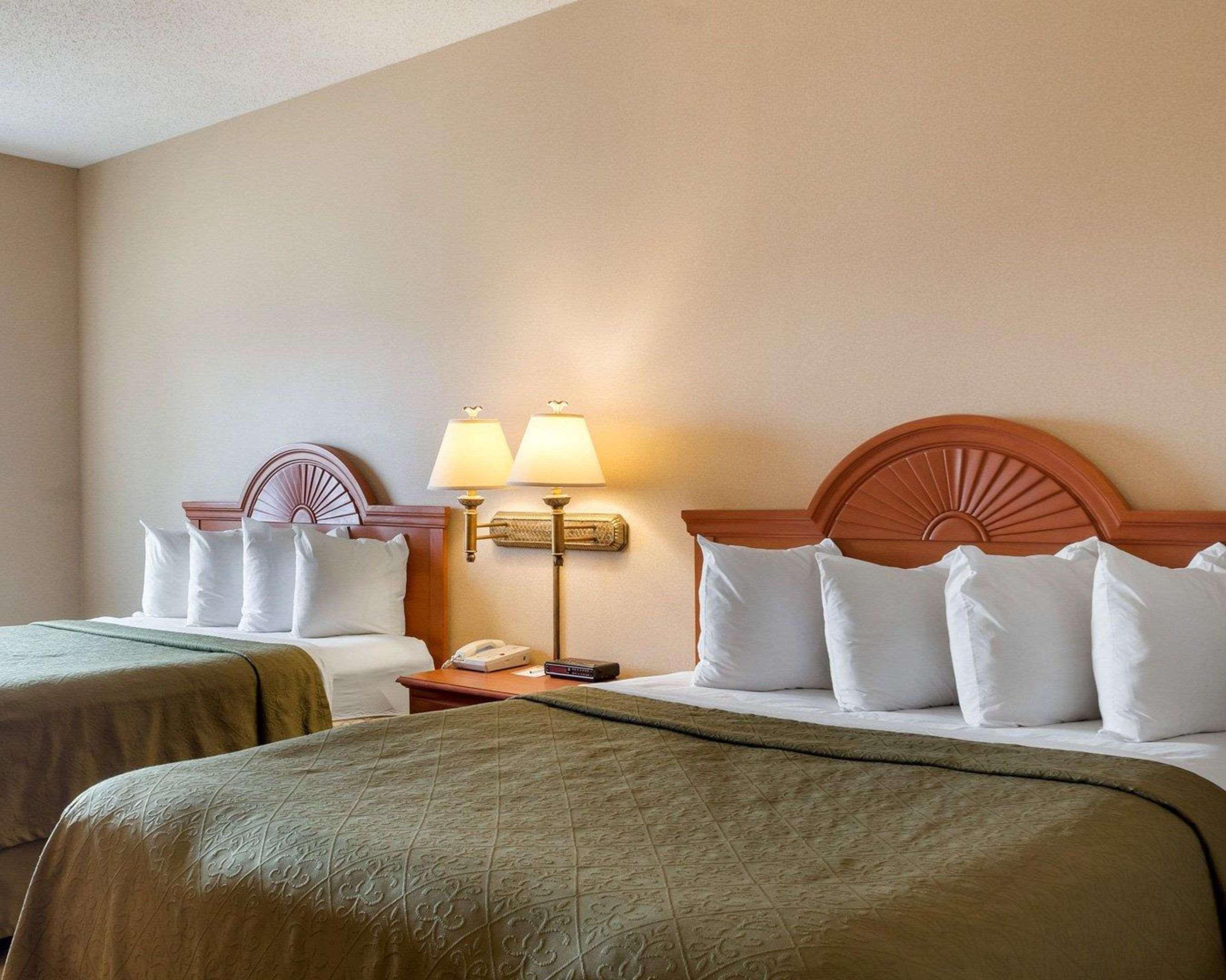 Quality Inn Brookings-University Екстериор снимка