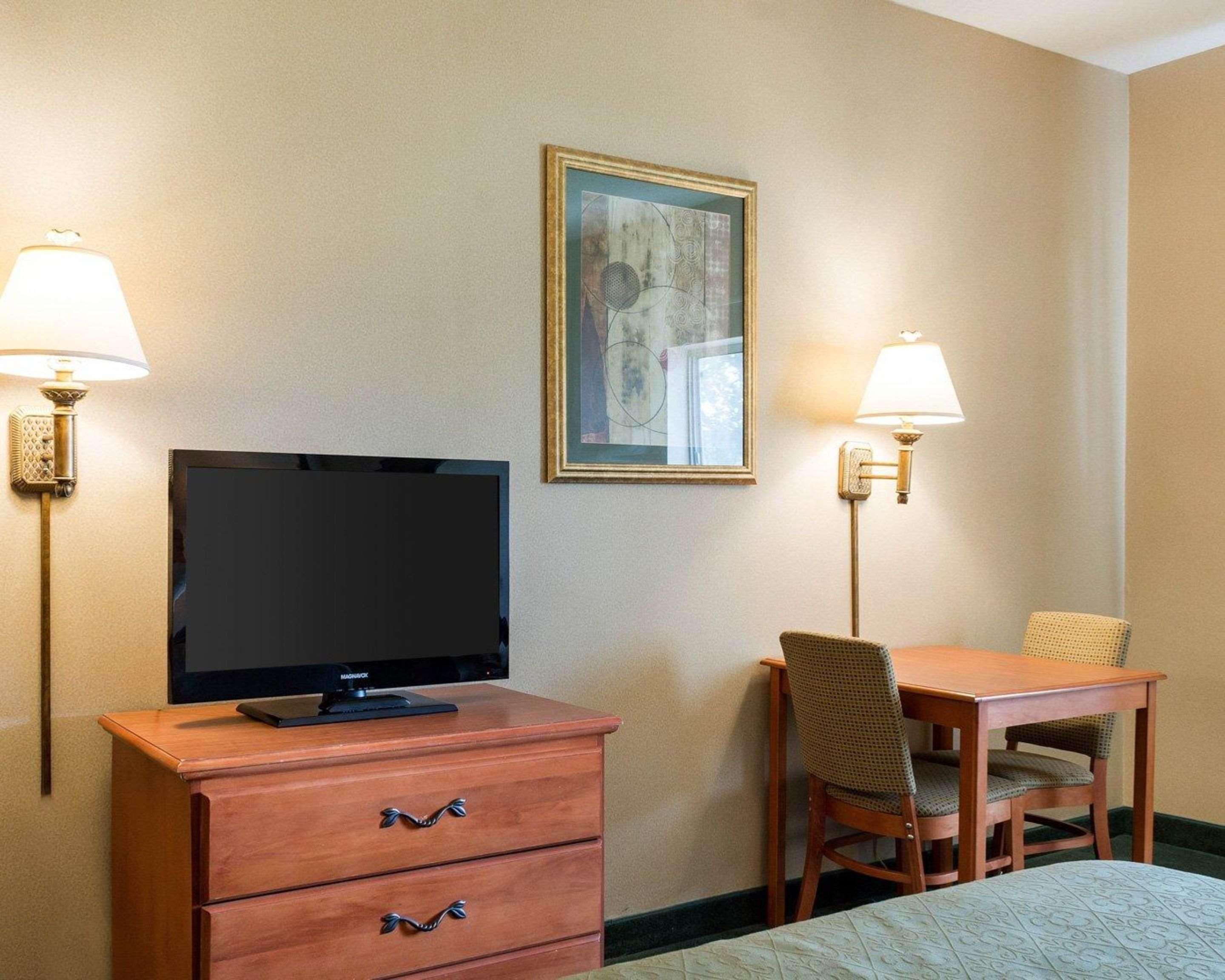 Quality Inn Brookings-University Екстериор снимка