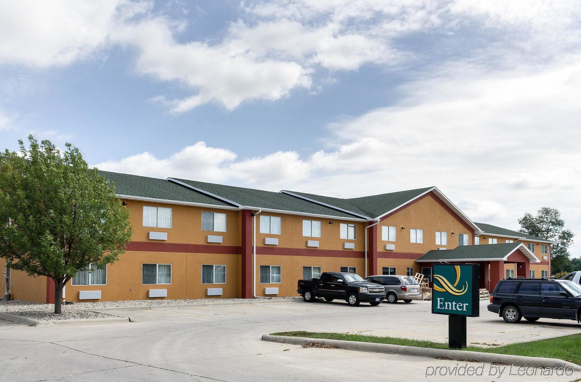 Quality Inn Brookings-University Екстериор снимка