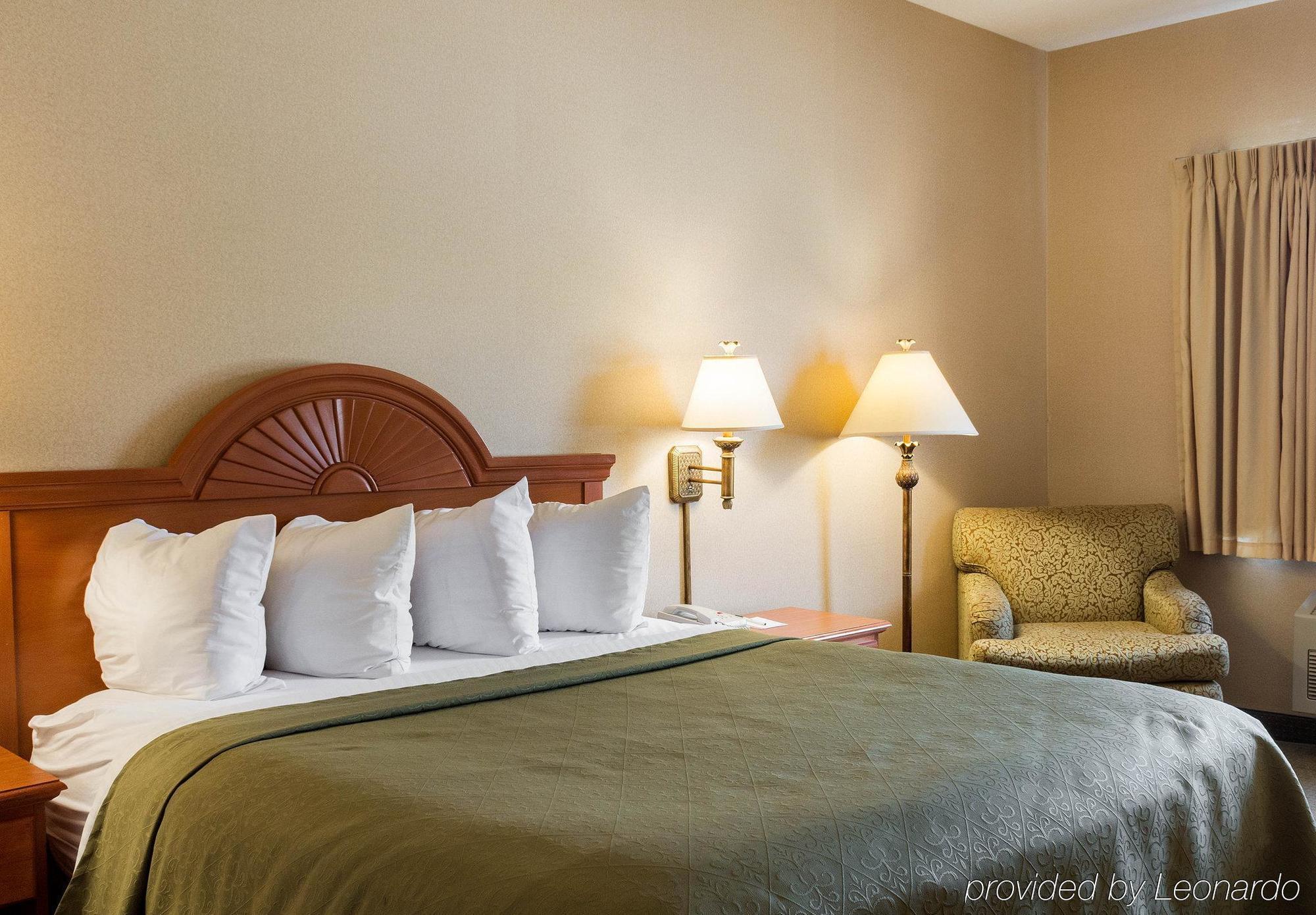 Quality Inn Brookings-University Екстериор снимка