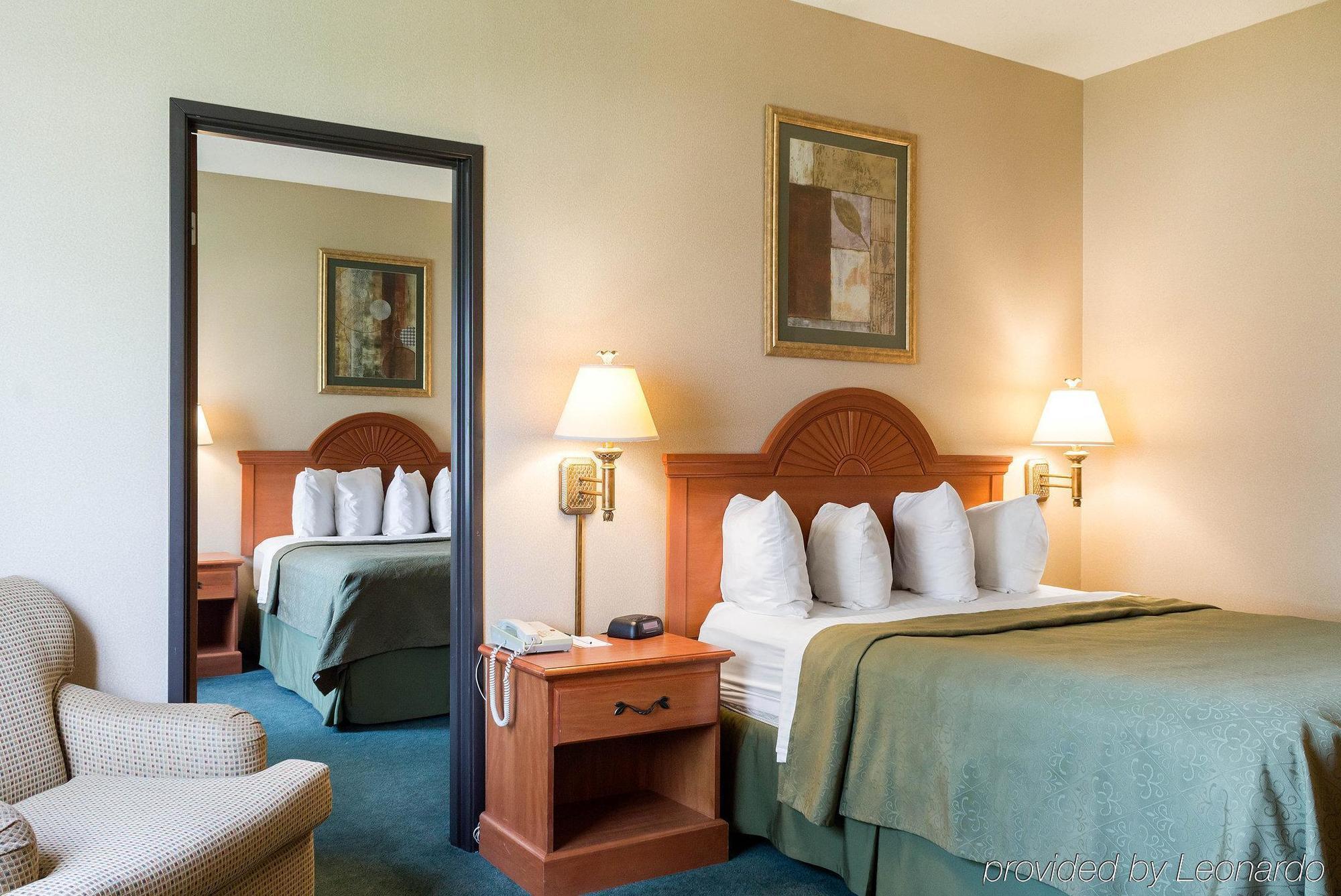 Quality Inn Brookings-University Екстериор снимка