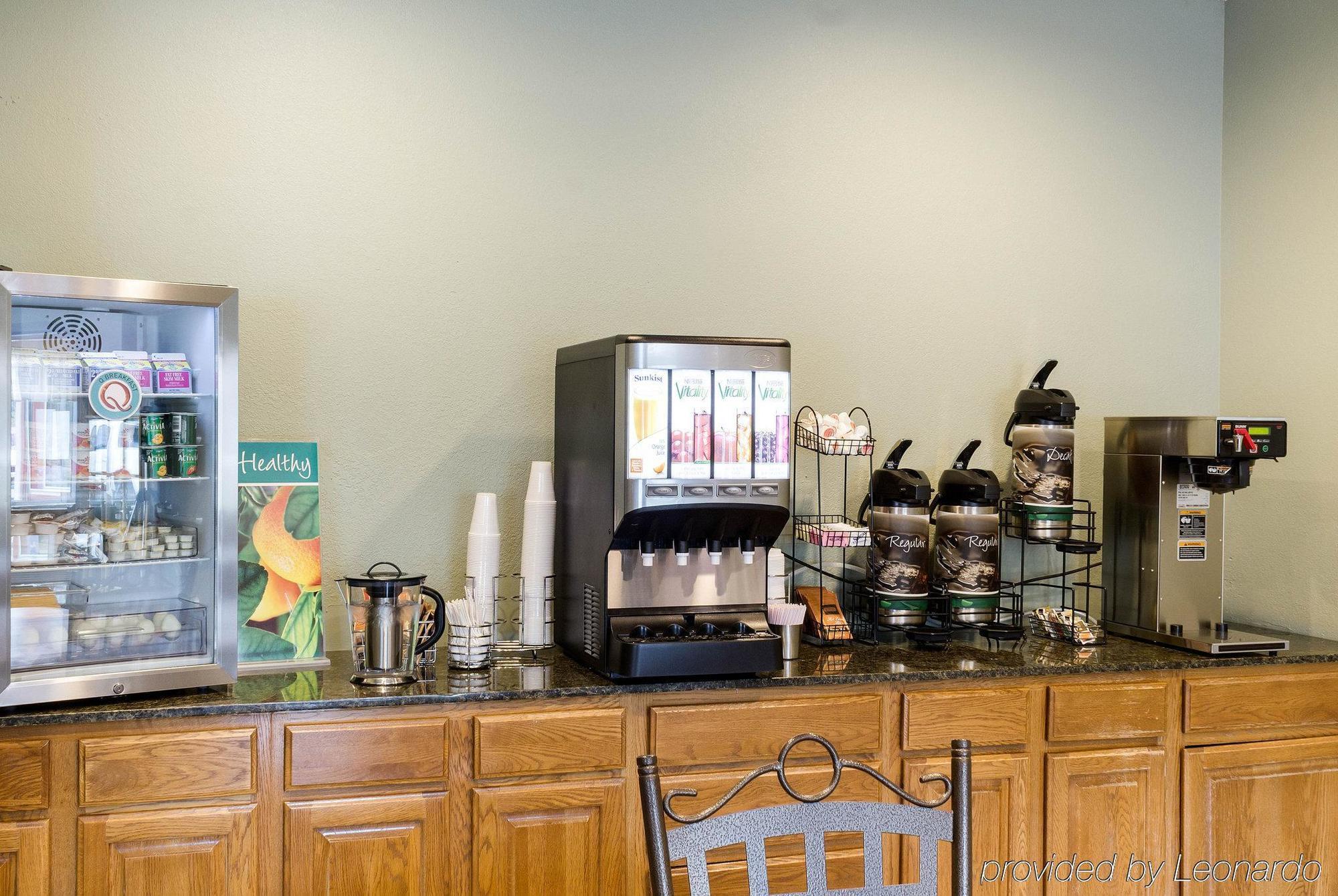 Quality Inn Brookings-University Екстериор снимка